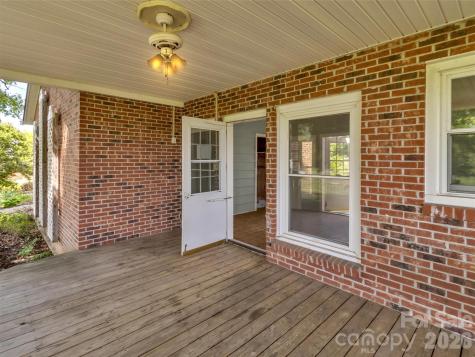 17 Hickory View Lane Canton NC 28716