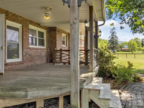 17 Hickory View Lane Canton NC 28716