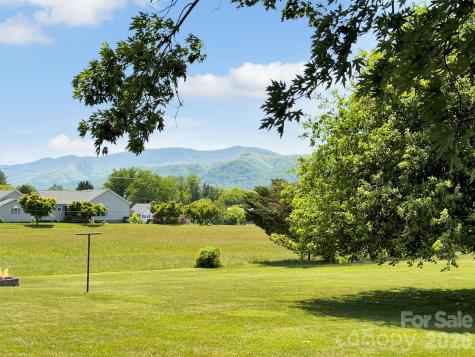 17 Hickory View Lane Canton NC 28716