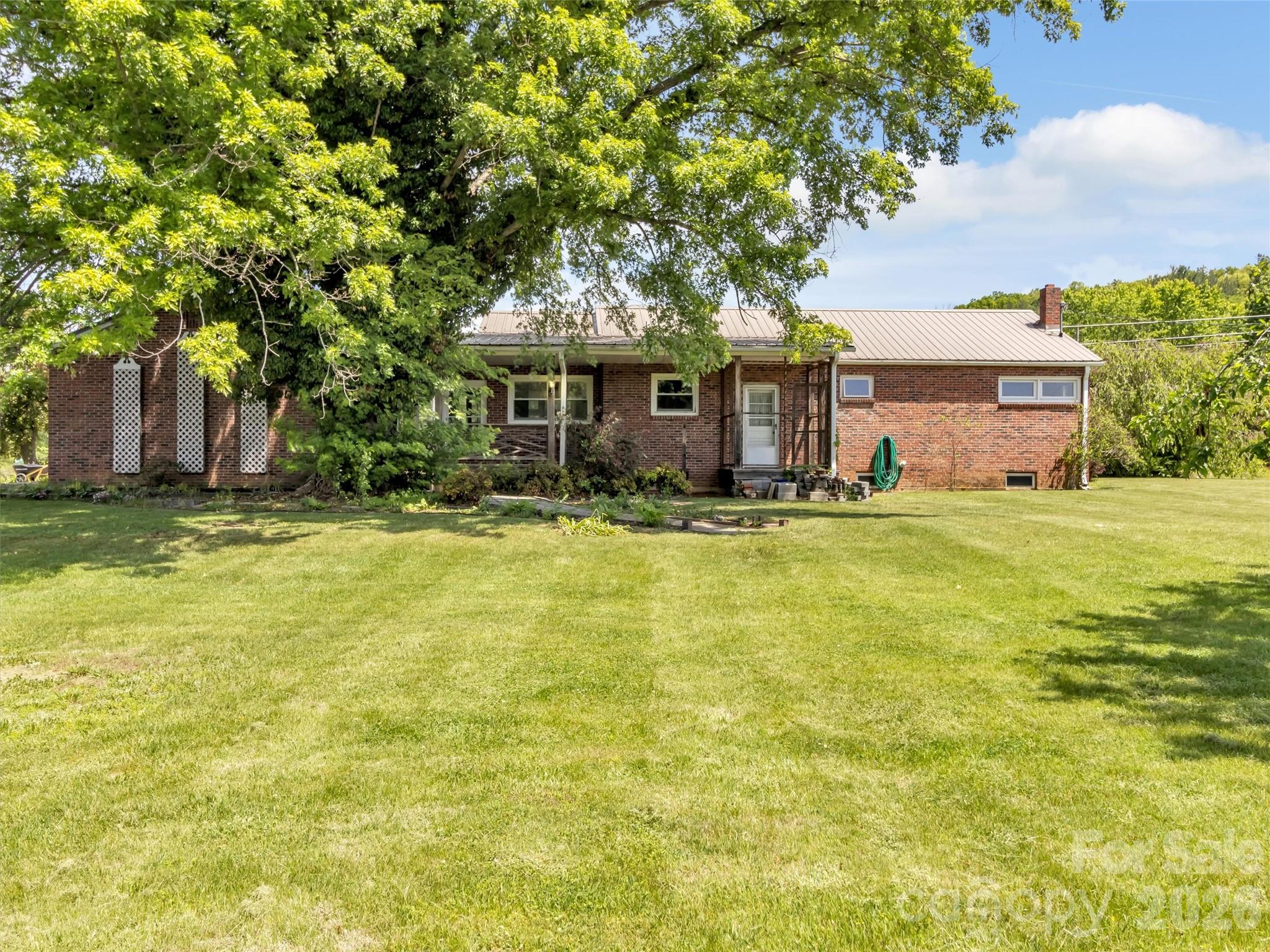 17 Hickory View Lane Canton NC 28716