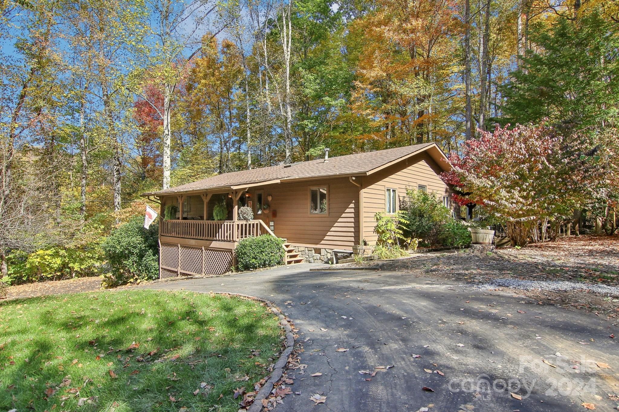 255 Dogwood Drive Maggie Valley NC 28751