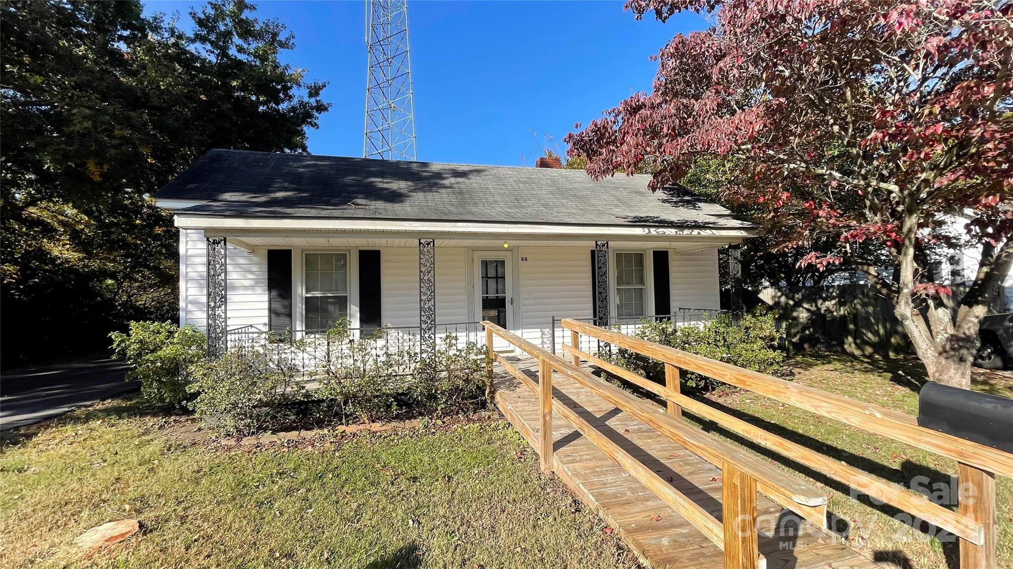66 4th Street NW Concord NC 28027