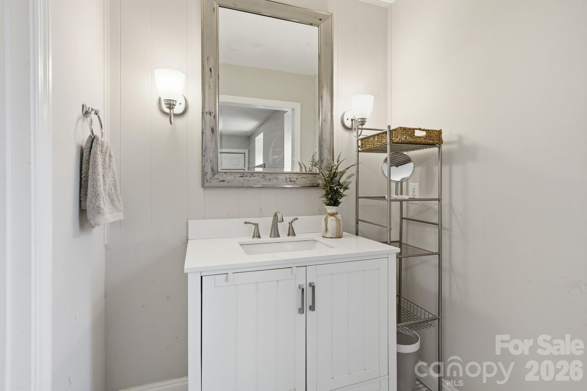 8033 Regent Park Lane Charlotte NC 28210