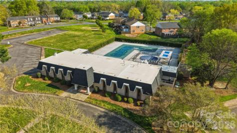8033 Regent Park Lane Charlotte NC 28210