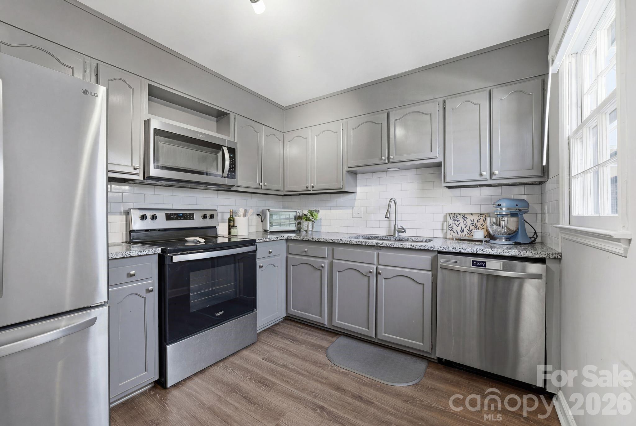 8033 Regent Park Lane Charlotte NC 28210