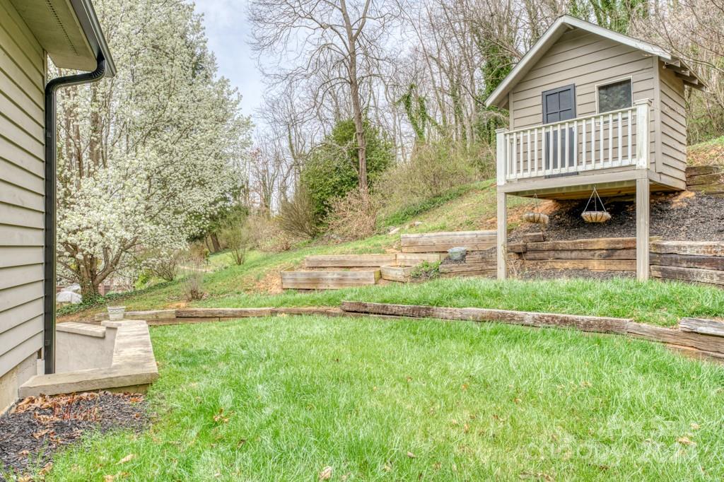 118 Spooks Branch Road Asheville NC 28804