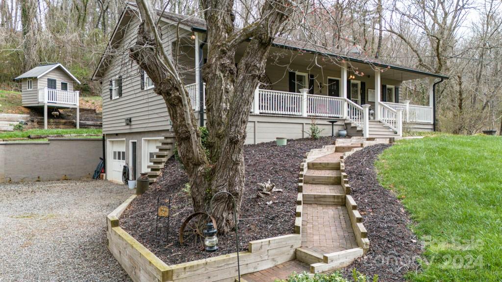118 Spooks Branch Road Asheville NC 28804