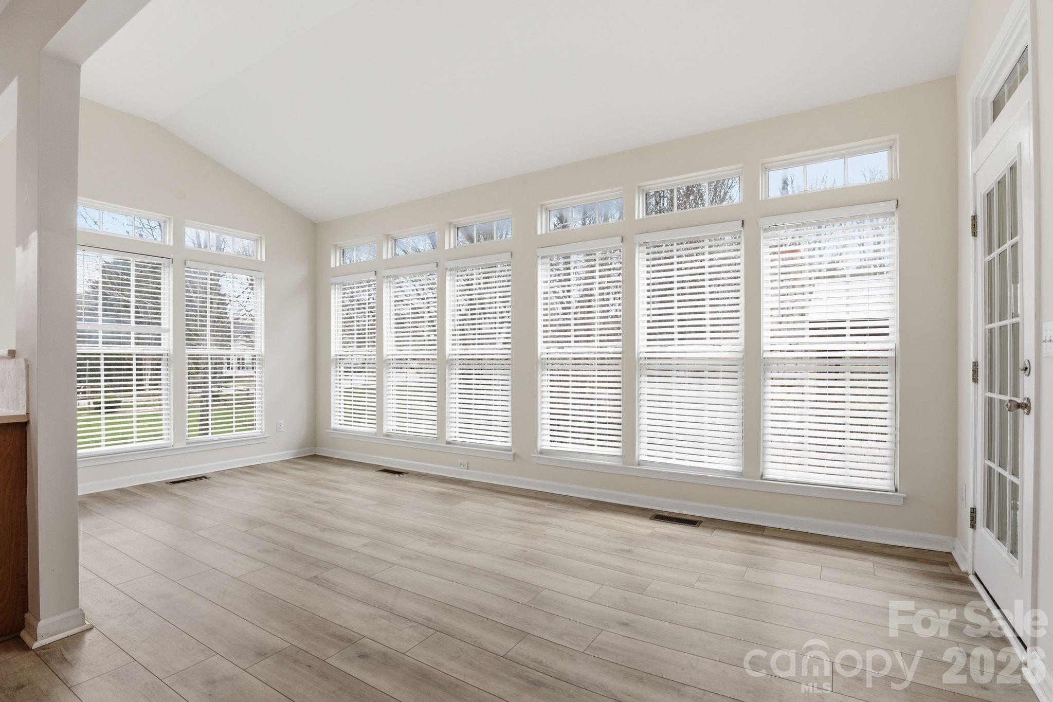 3909 Meadow Green Drive Charlotte NC 28269
