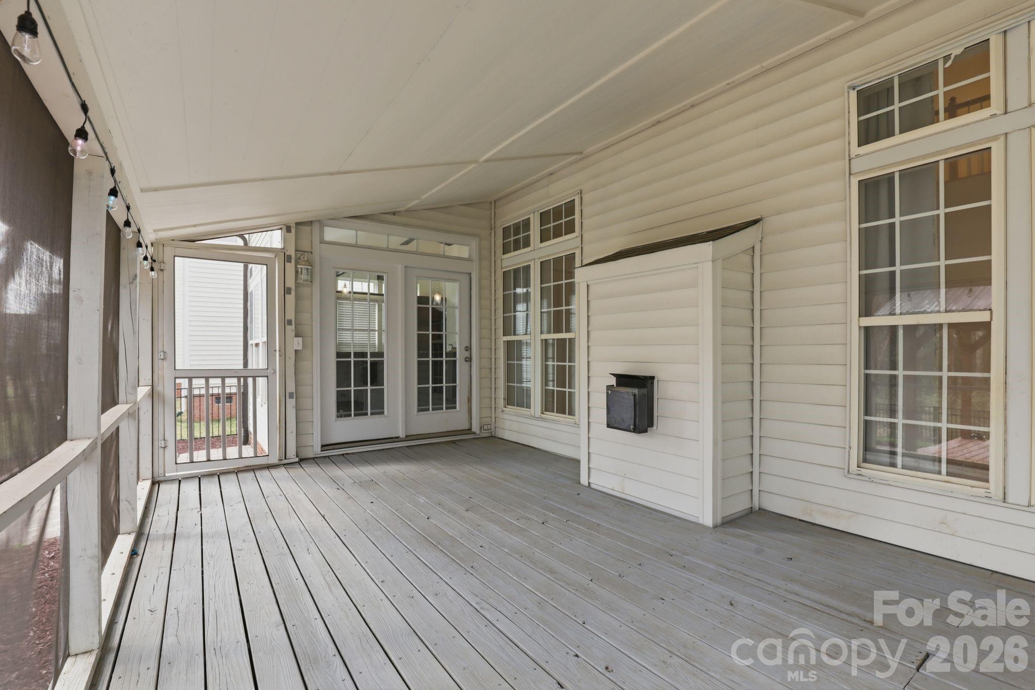 3909 Meadow Green Drive Charlotte NC 28269