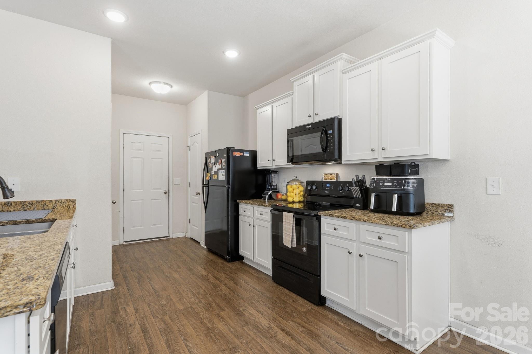 9528 Weikert Road Charlotte NC 28215