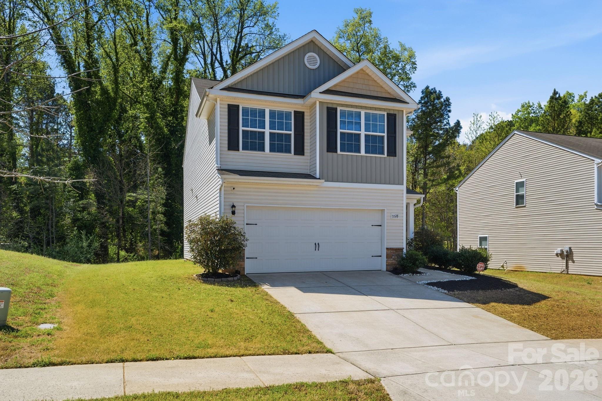 9528 Weikert Road Charlotte NC 28215