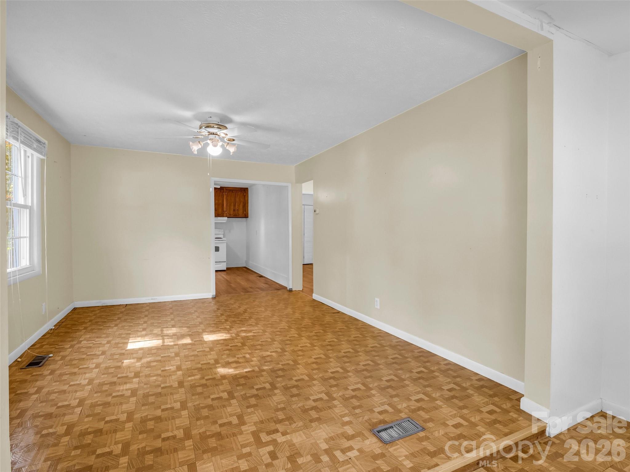 315 Alabama Avenue Hendersonville NC 28739