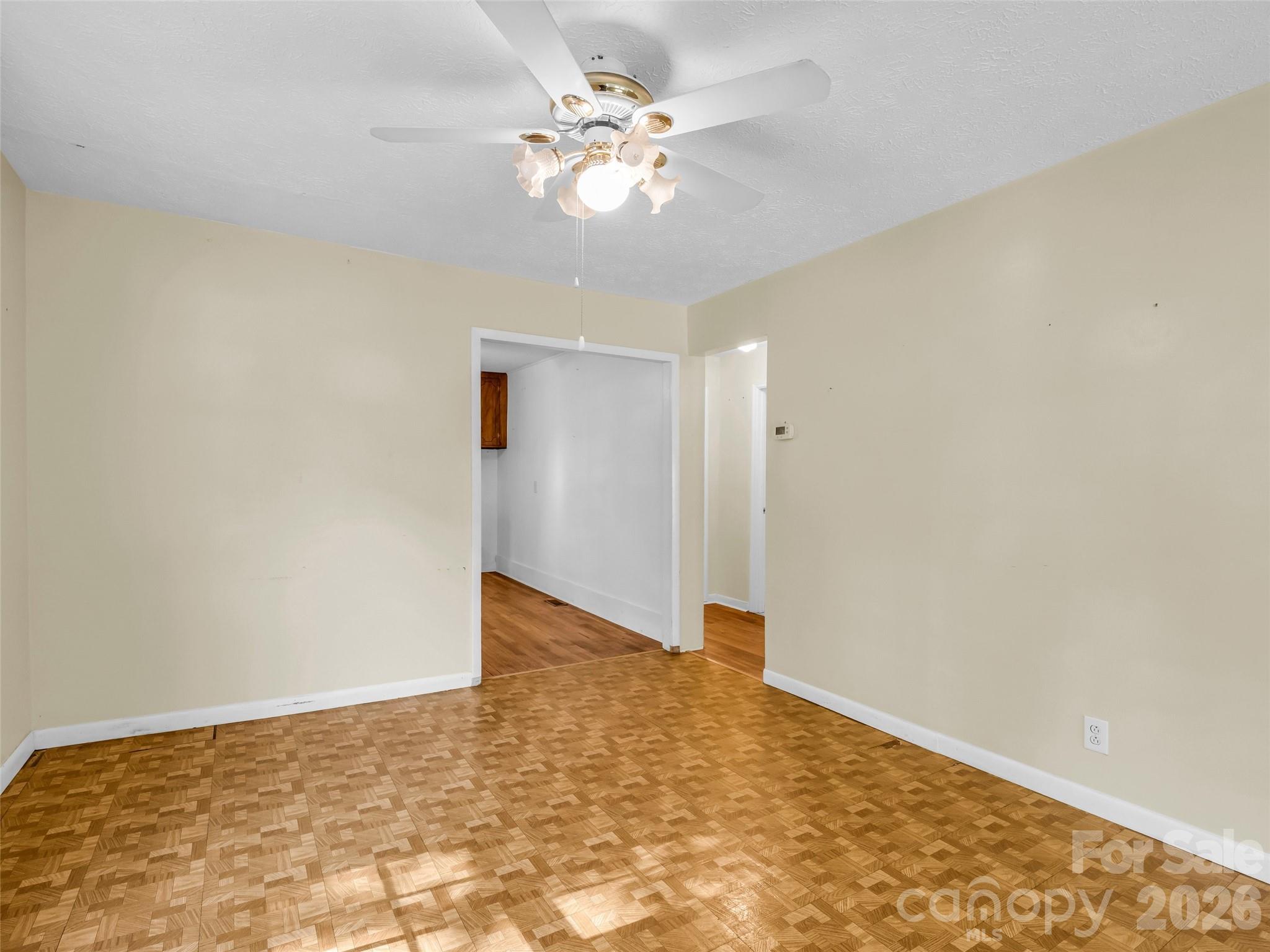 315 Alabama Avenue Hendersonville NC 28739