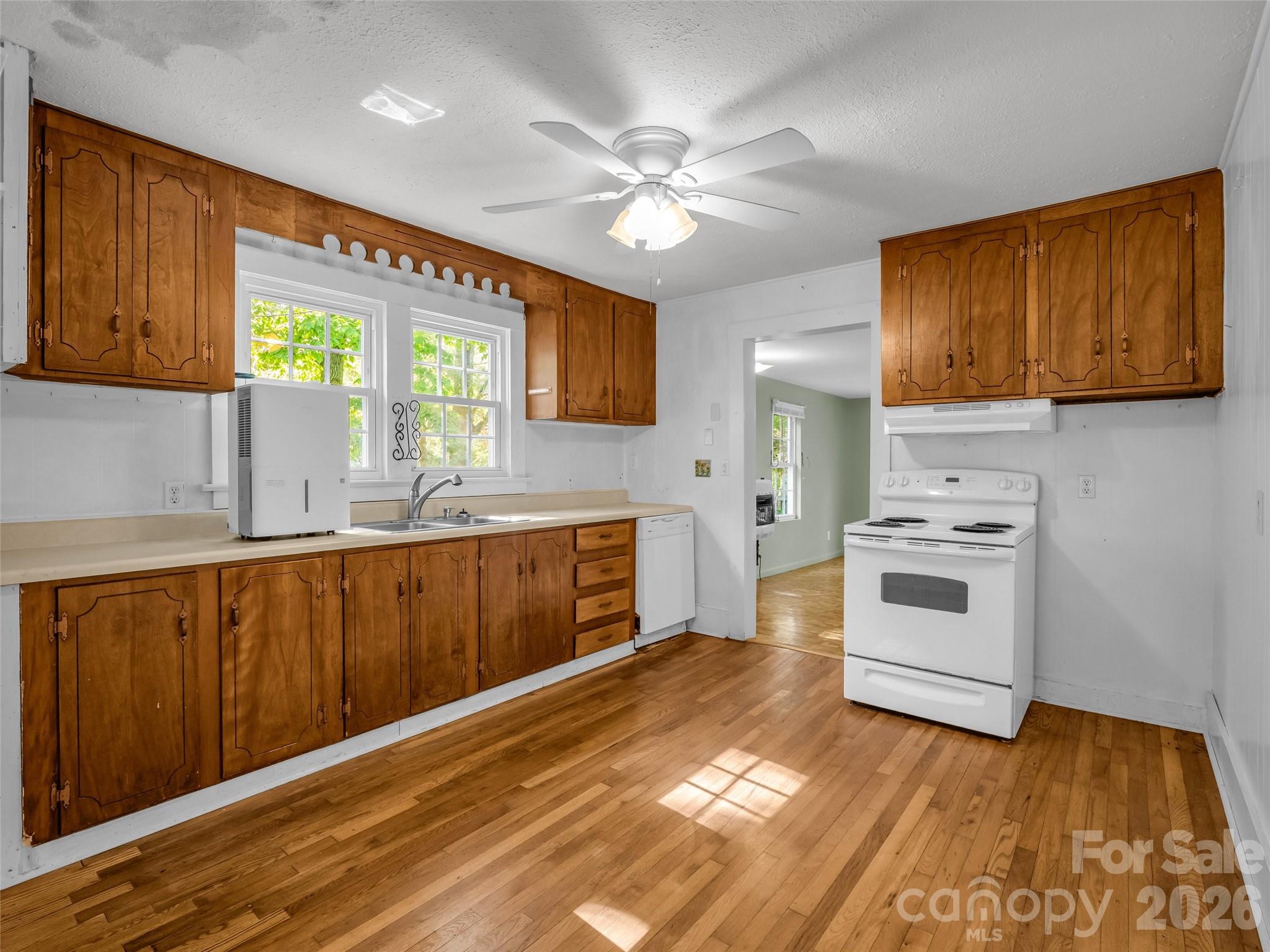 315 Alabama Avenue Hendersonville NC 28739