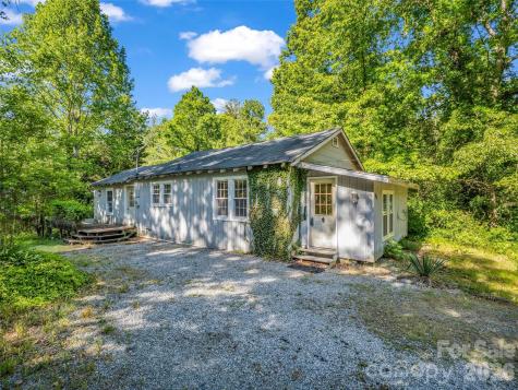 315 Alabama Avenue Hendersonville NC 28739