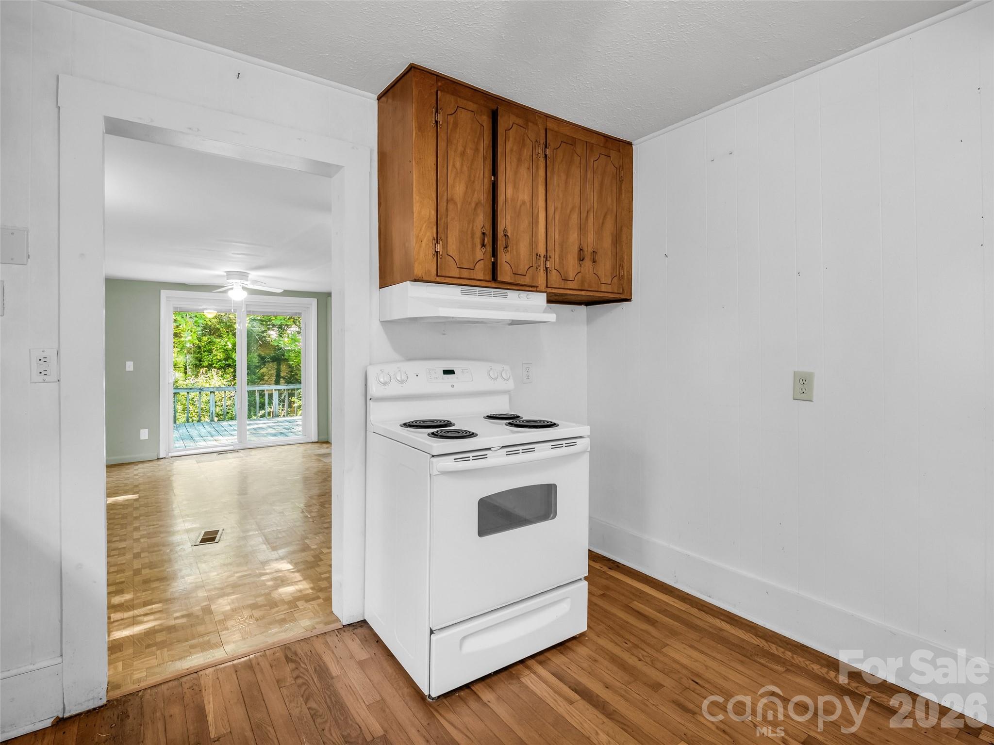 315 Alabama Avenue Hendersonville NC 28739