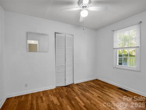 315 Alabama Avenue Hendersonville NC 28739
