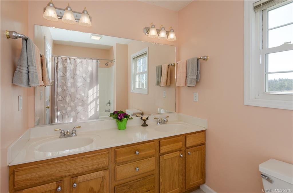 4 Piper Drive Weaverville NC 28787