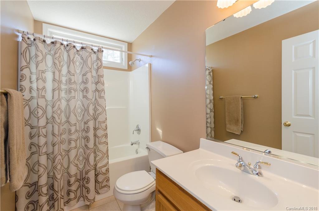 4 Piper Drive Weaverville NC 28787