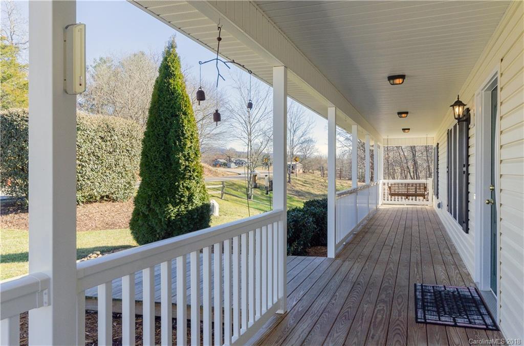 4 Piper Drive Weaverville NC 28787