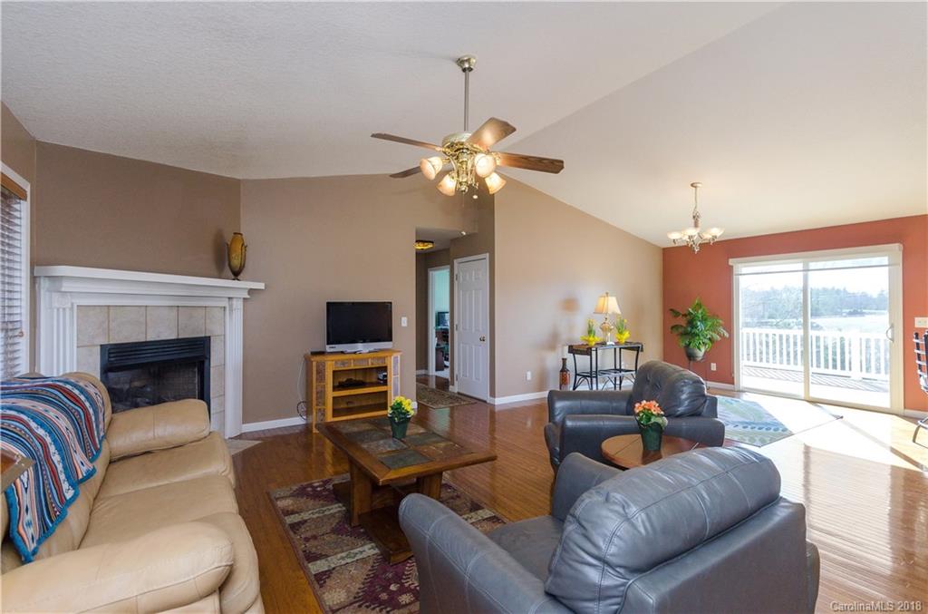 4 Piper Drive Weaverville NC 28787