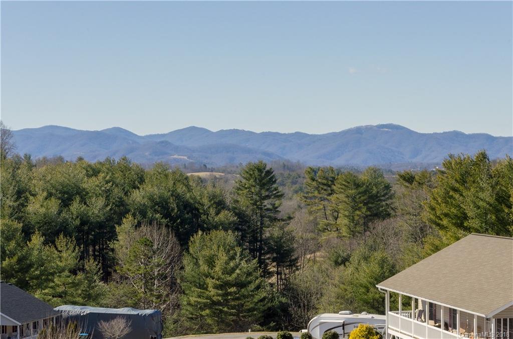 4 Piper Drive Weaverville NC 28787