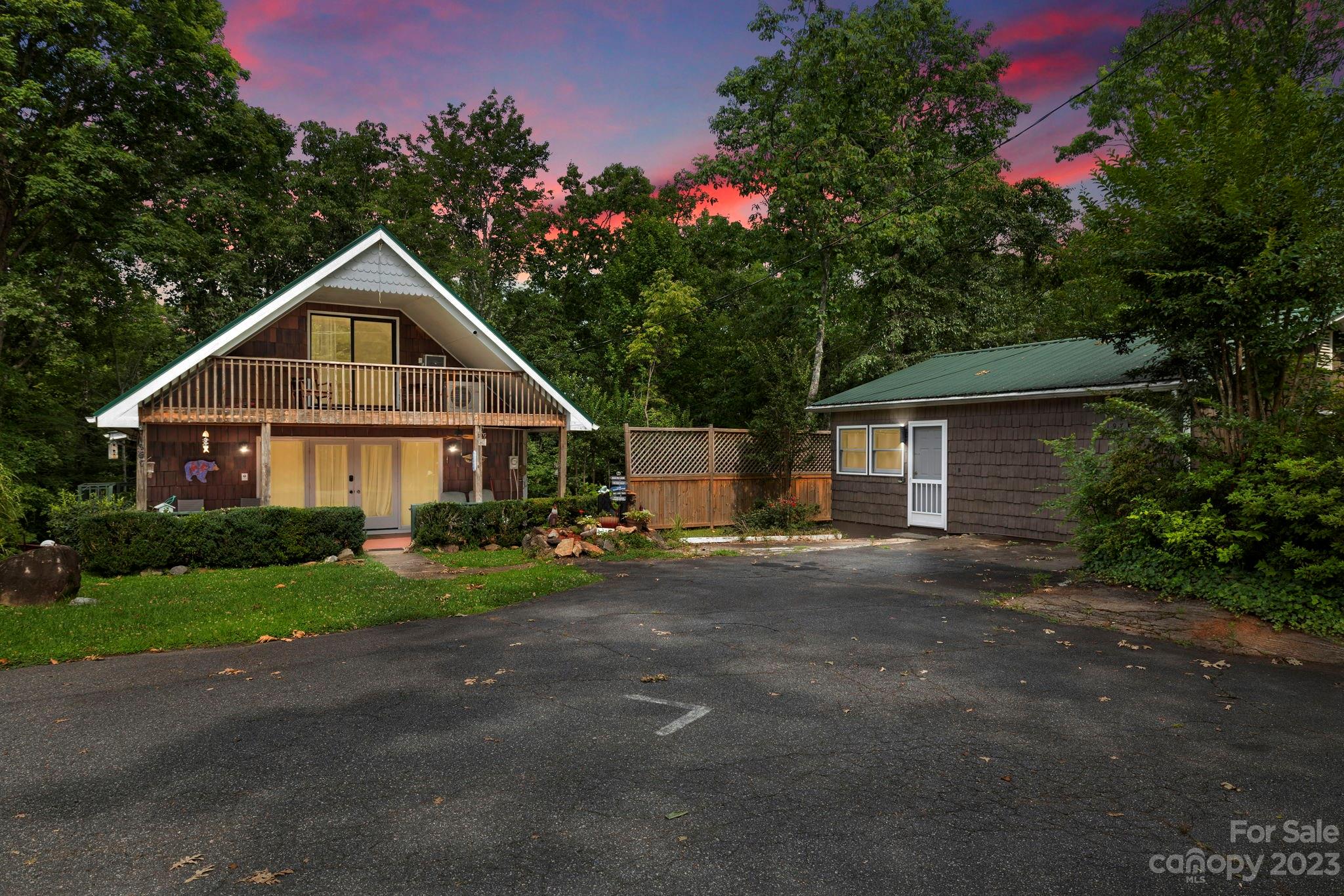 167 Pearson Circle Lake Lure NC 28746