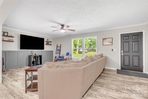 5007 Carlos Road Catawba NC 28609