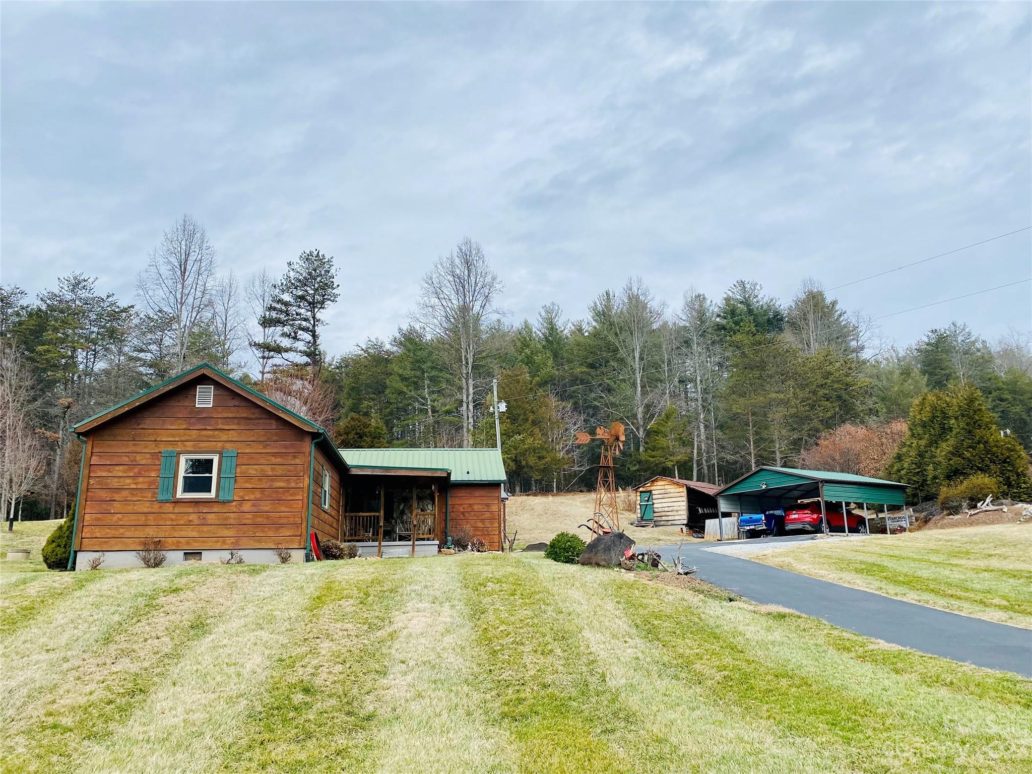 3973 Wilkesboro Boulevard Lenoir NC 28645