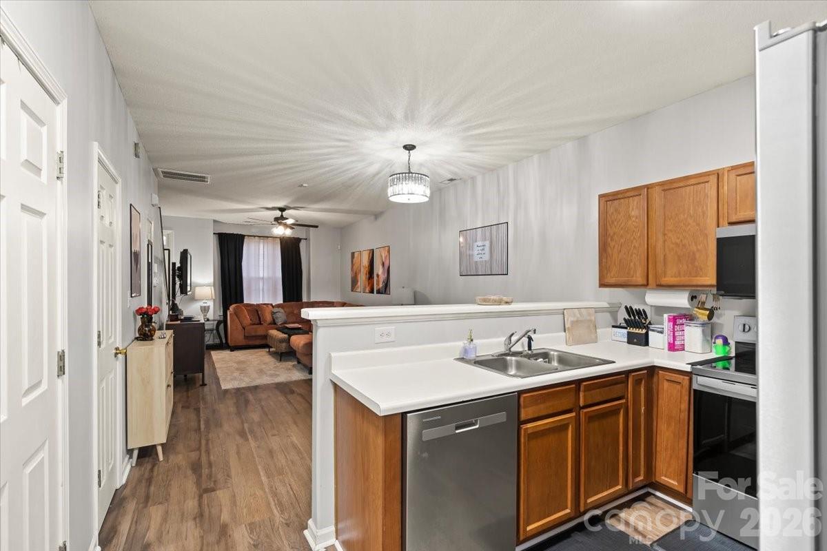 311 Alabarda Lane Charlotte NC 28273