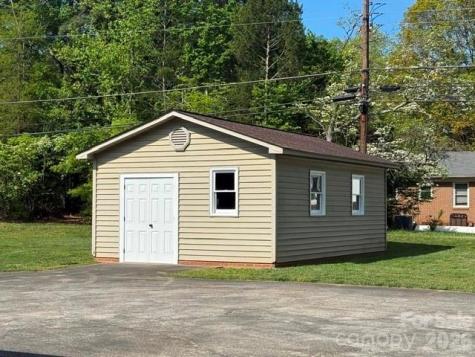 725 Fieldstone Road Mooresville NC 28115