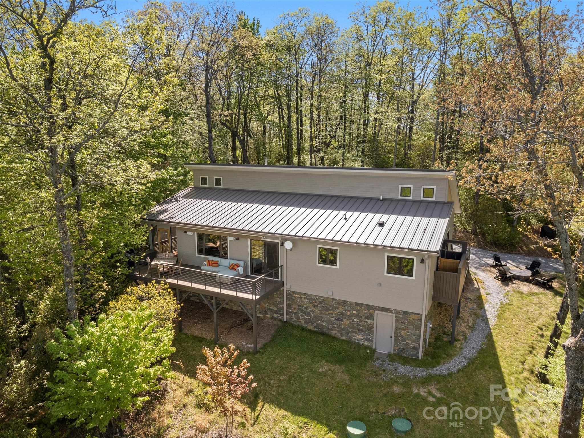 1103 Whitetail Trail Rosman NC 28772