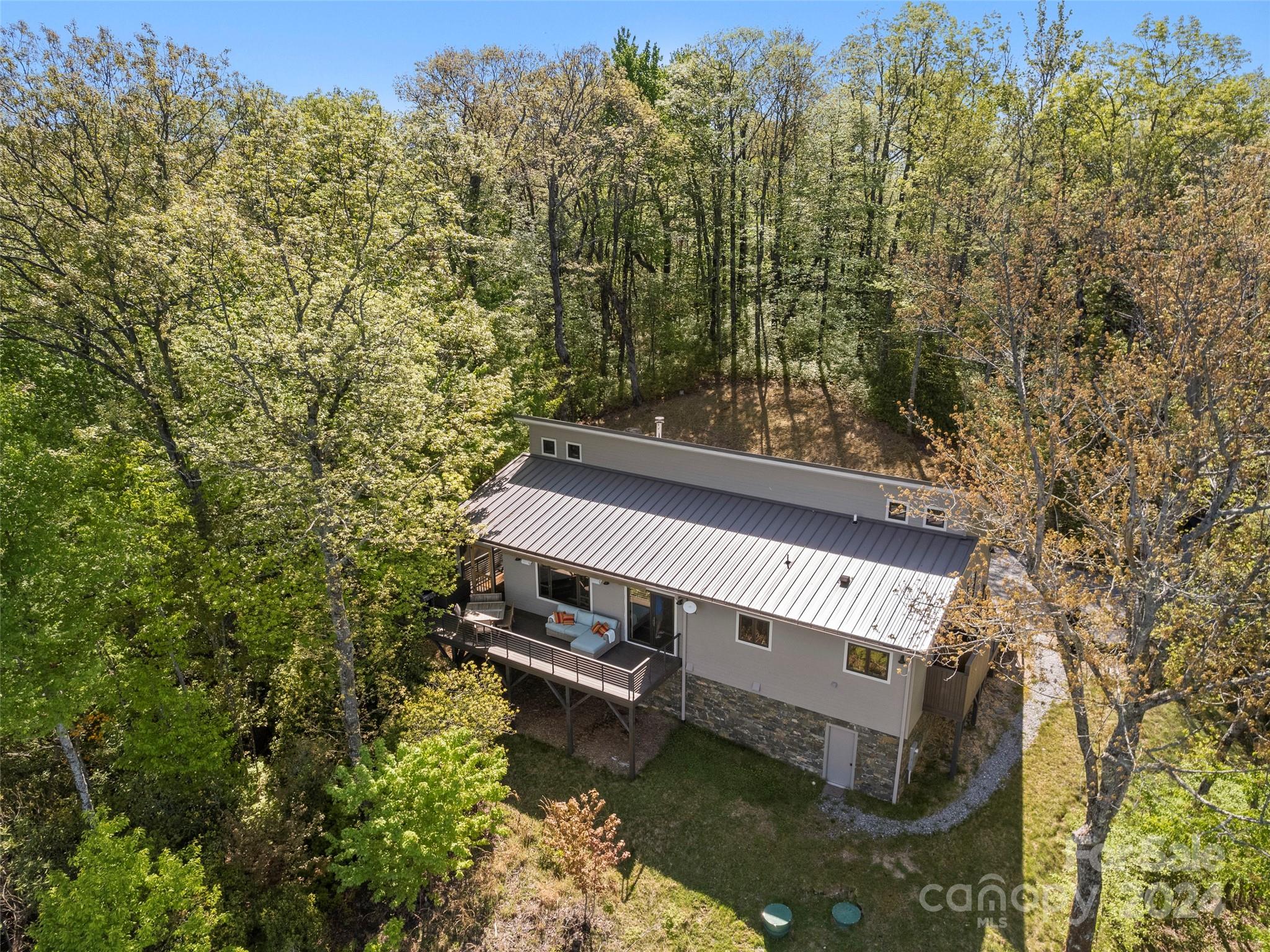 1103 Whitetail Trail Rosman NC 28772