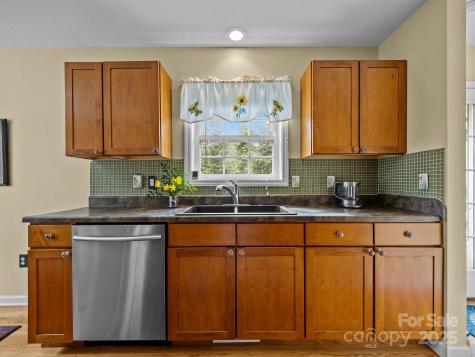 11 Amy's Way Black Mountain NC 28711