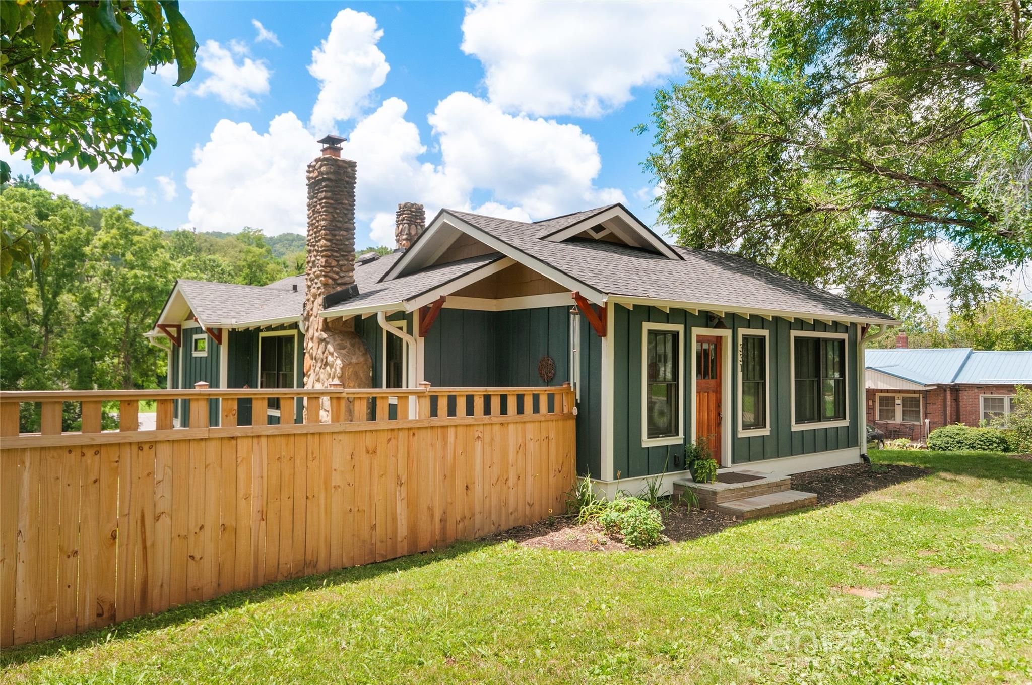 331 Painter Street Canton NC 28716