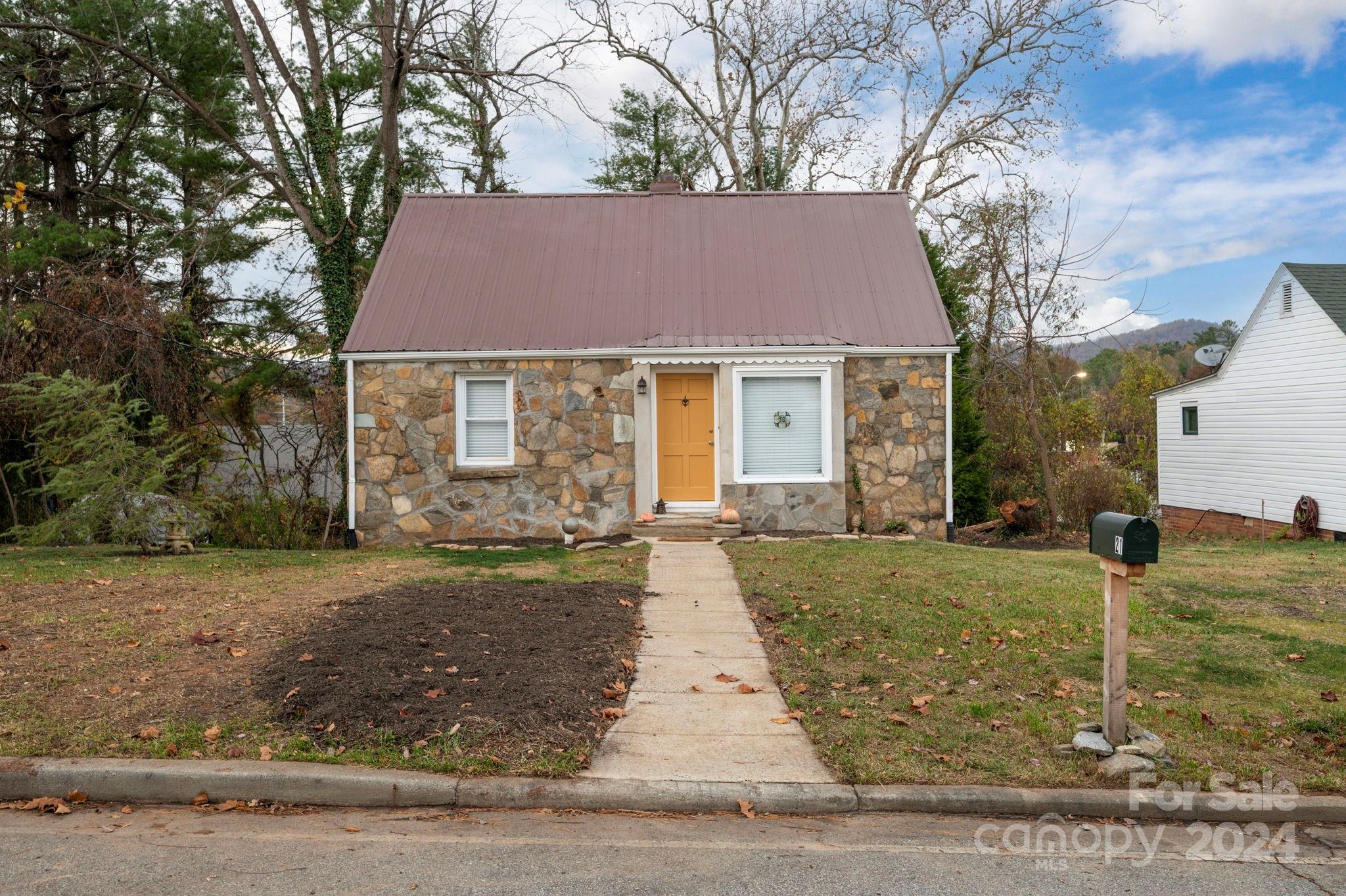 21 Lakeshore Drive Asheville NC 28804