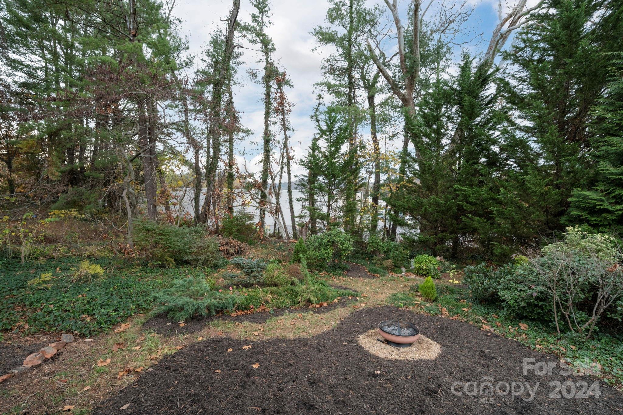 21 Lakeshore Drive Asheville NC 28804