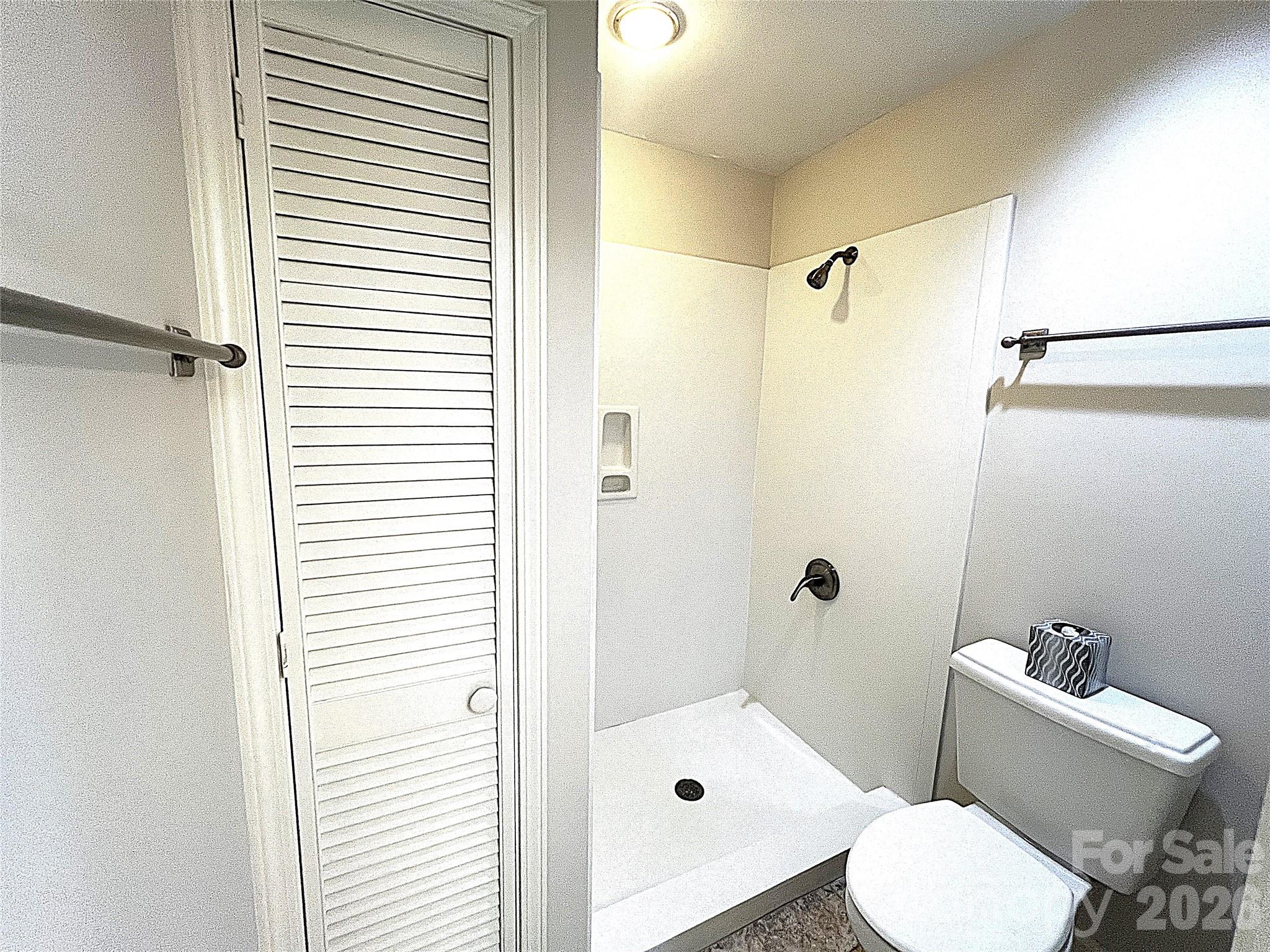 108 Glenbrook Drive Hendersonville NC 28739