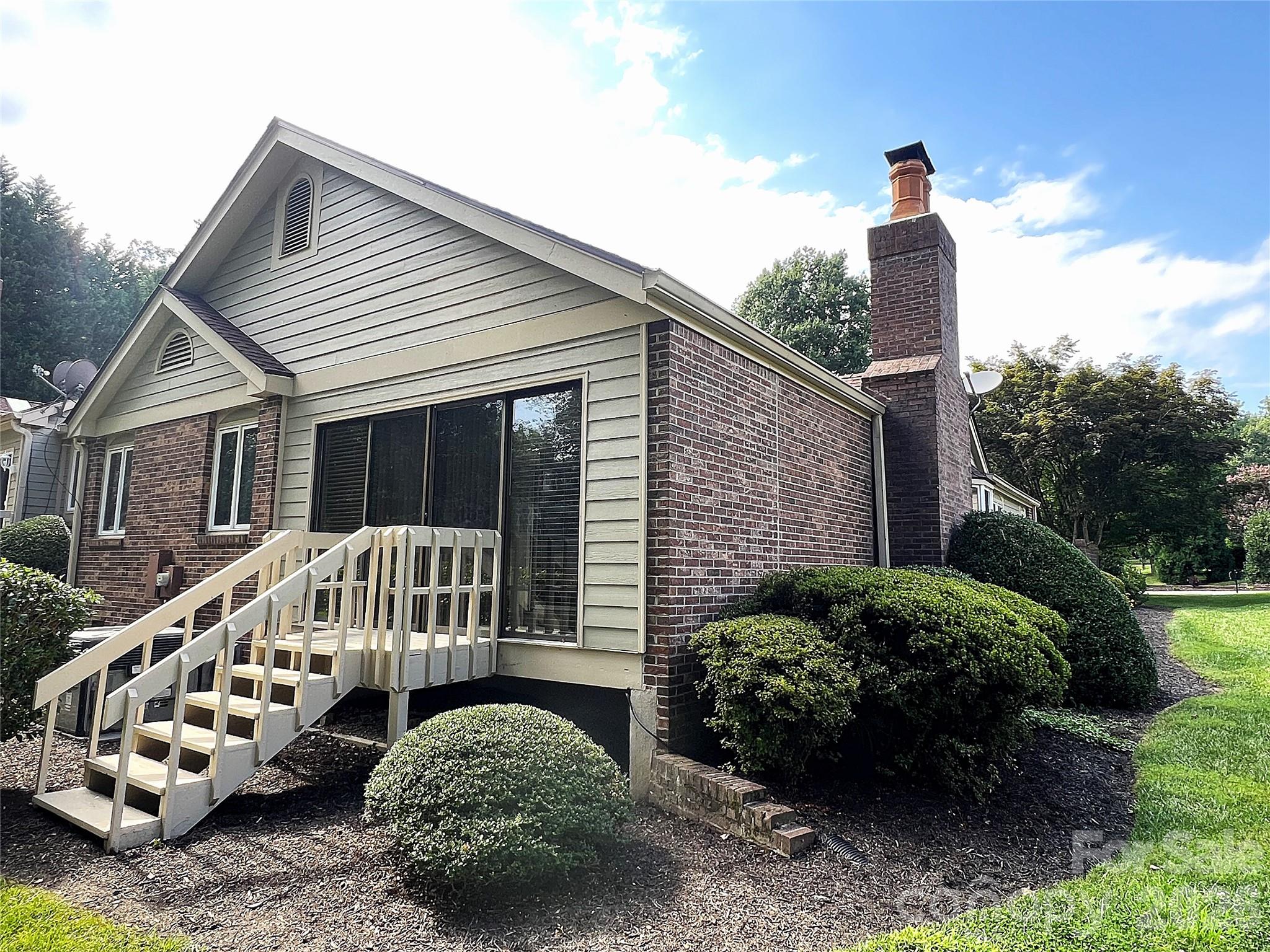 108 Glenbrook Drive Hendersonville NC 28739