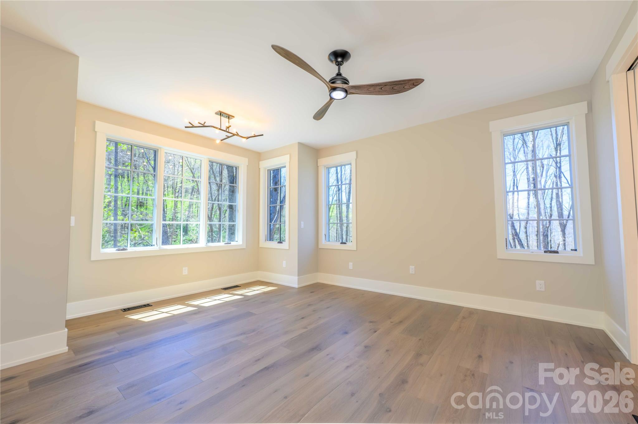 95 Dartmouth Way Waynesville NC 28786