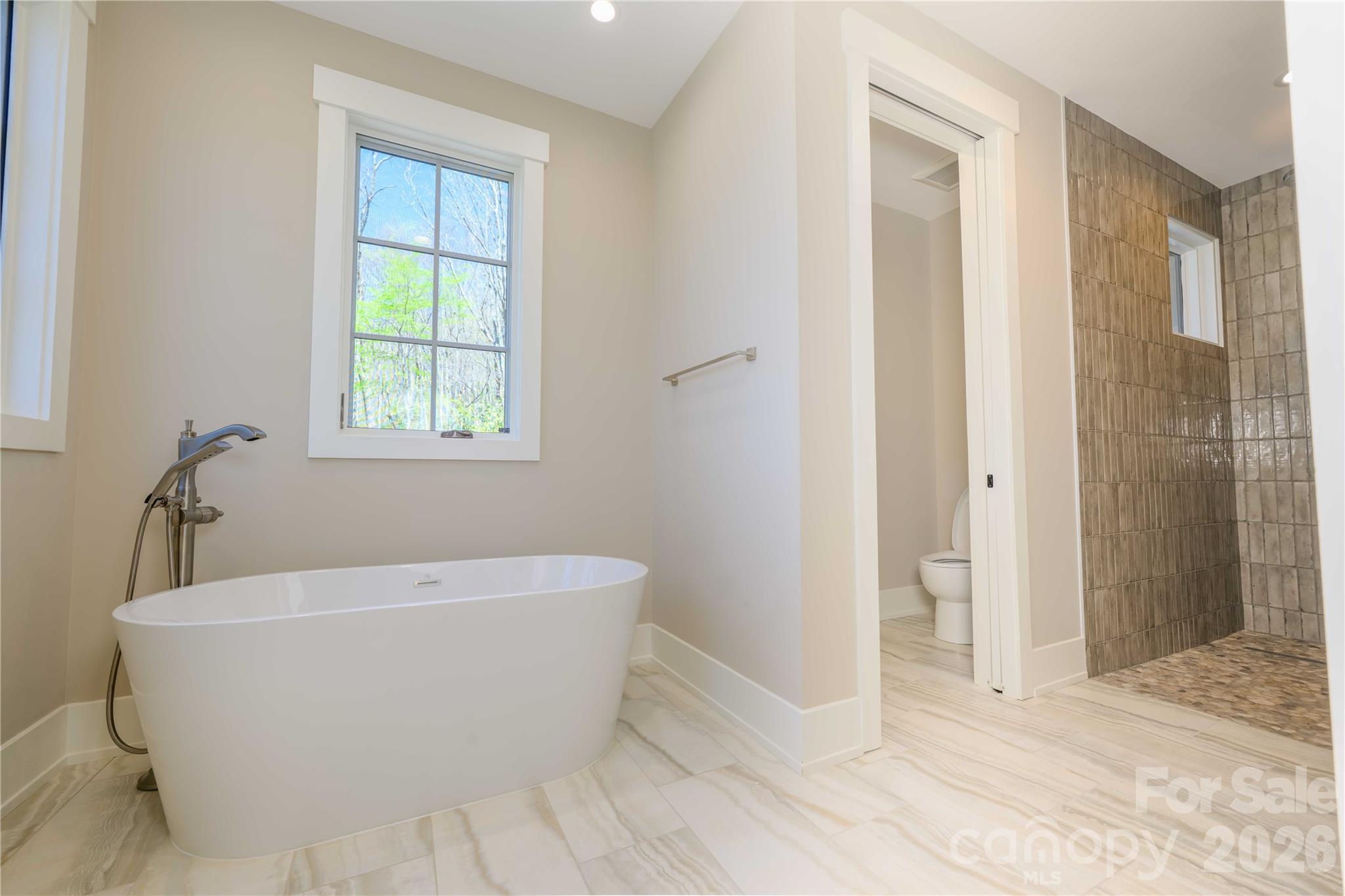 95 Dartmouth Way Waynesville NC 28786