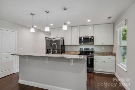 112 Tail Feather Lane Candler NC 28715