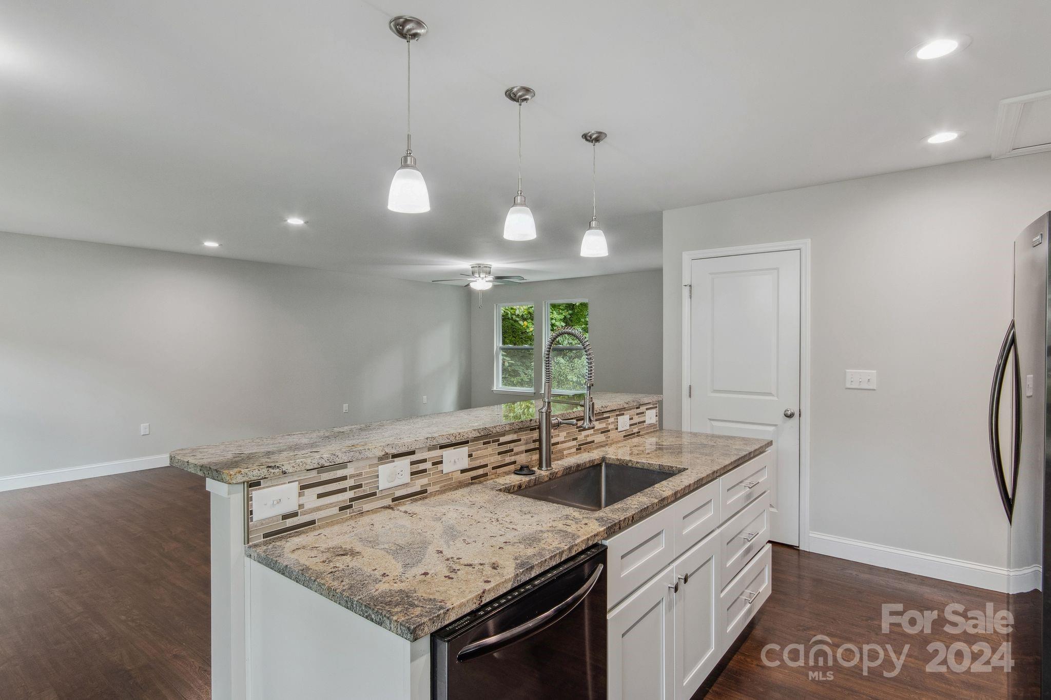 112 Tail Feather Lane Candler NC 28715