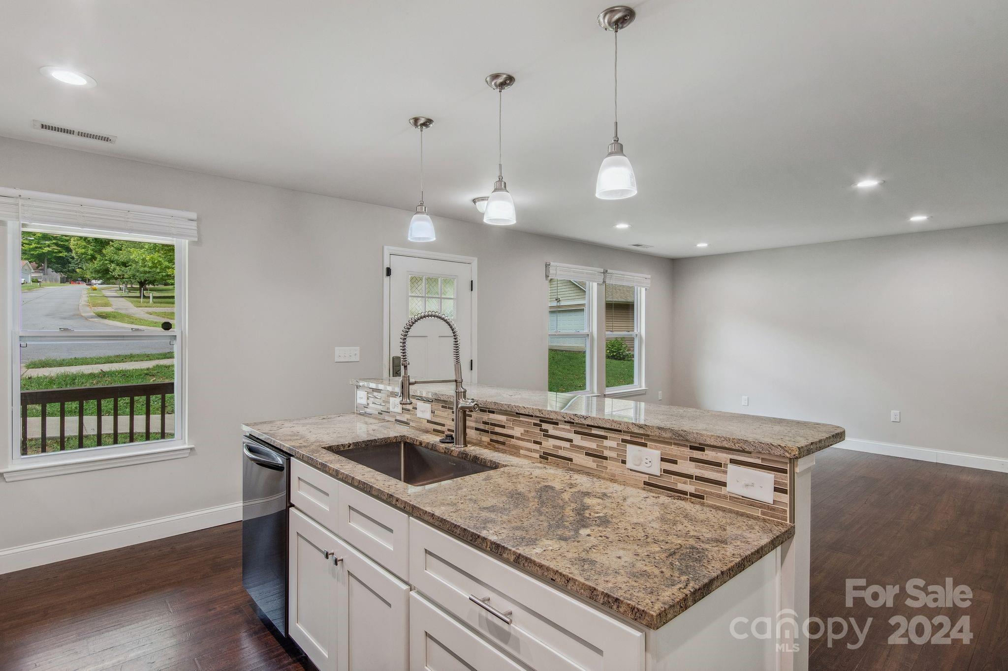 112 Tail Feather Lane Candler NC 28715