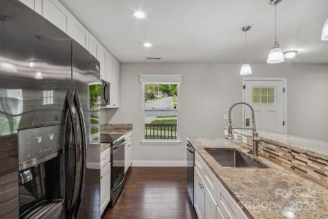 112 Tail Feather Lane Candler NC 28715