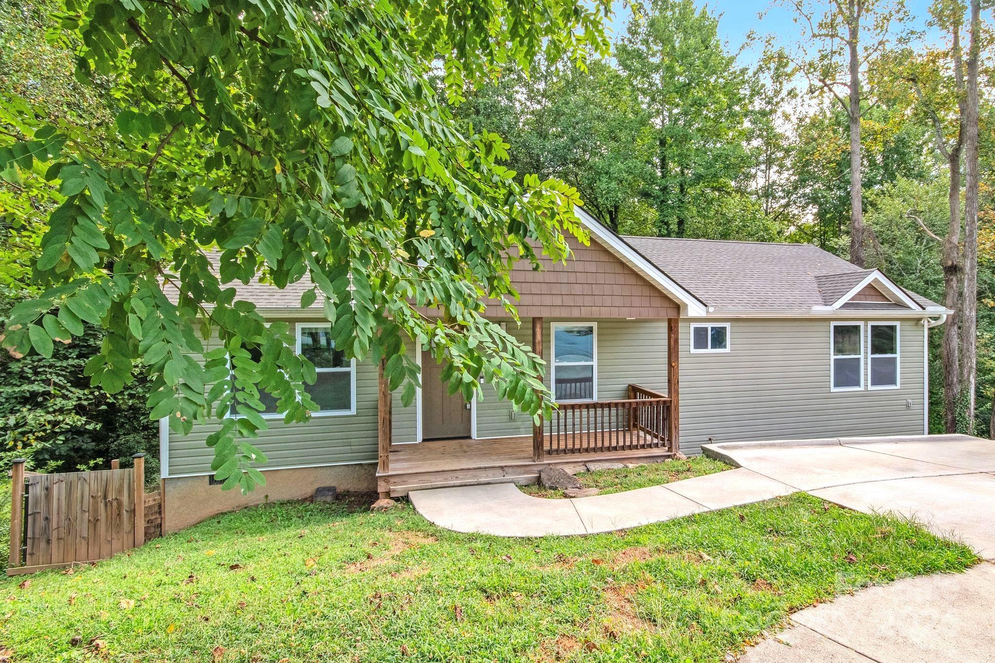 112 Tail Feather Lane Candler NC 28715