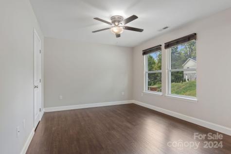 112 Tail Feather Lane Candler NC 28715