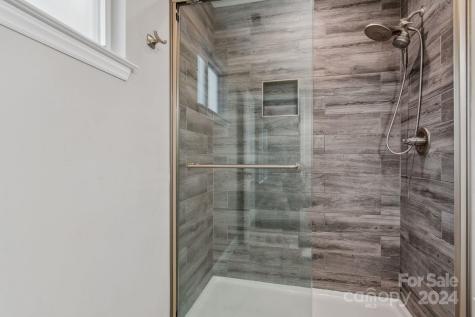 112 Tail Feather Lane Candler NC 28715