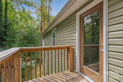 112 Tail Feather Lane Candler NC 28715