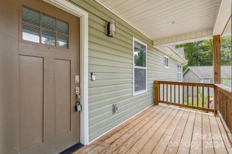 112 Tail Feather Lane Candler NC 28715